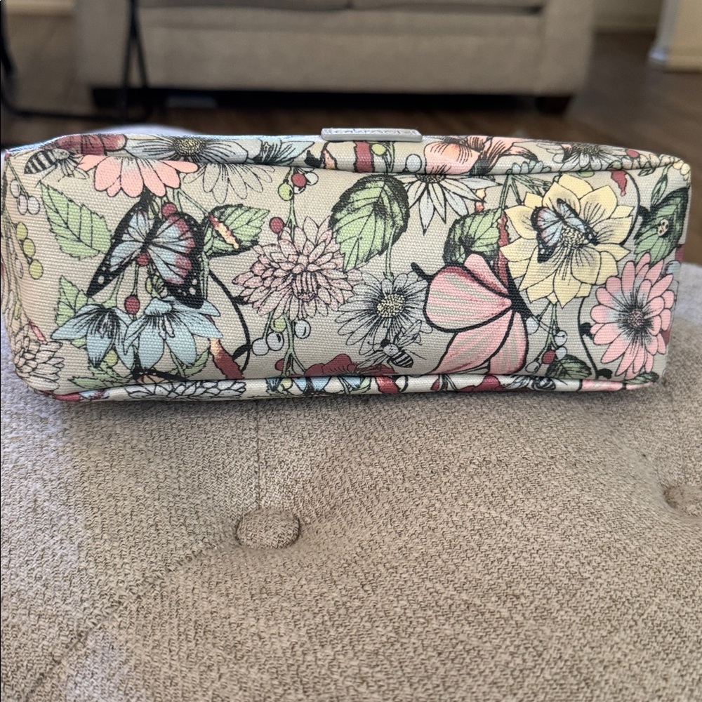 Like New, Sakroots large garden print cosmetic / utility zip pouch . - Picture 5 of 8